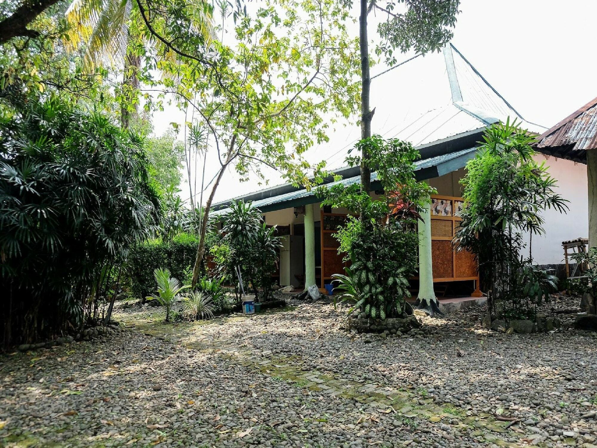 RedDoorz Plus near Jalan Baru Bogor Exterior foto